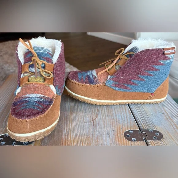 Minnetonka 7 Torrey Brown, Multicolor Indoor/Outdoor Slipper Boots FIT LIKE 6.5 - Picture 6 of 14
